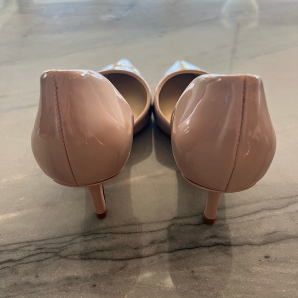 Nine West Pointy Toe Pumps, Natural Color, size 5.5, fit like size 6, NEVER worn - Picture 4 of 7